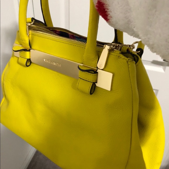 Vince Camuto genuine leather yellow satchel crossbody - Picture 6 of 8